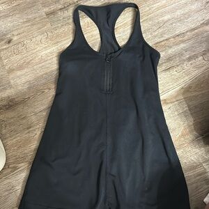 Lululemon tank top size 8